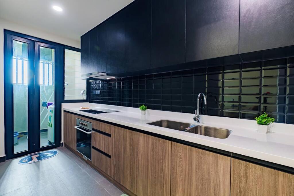 2 Bedroom Minimal Luxury Apartment