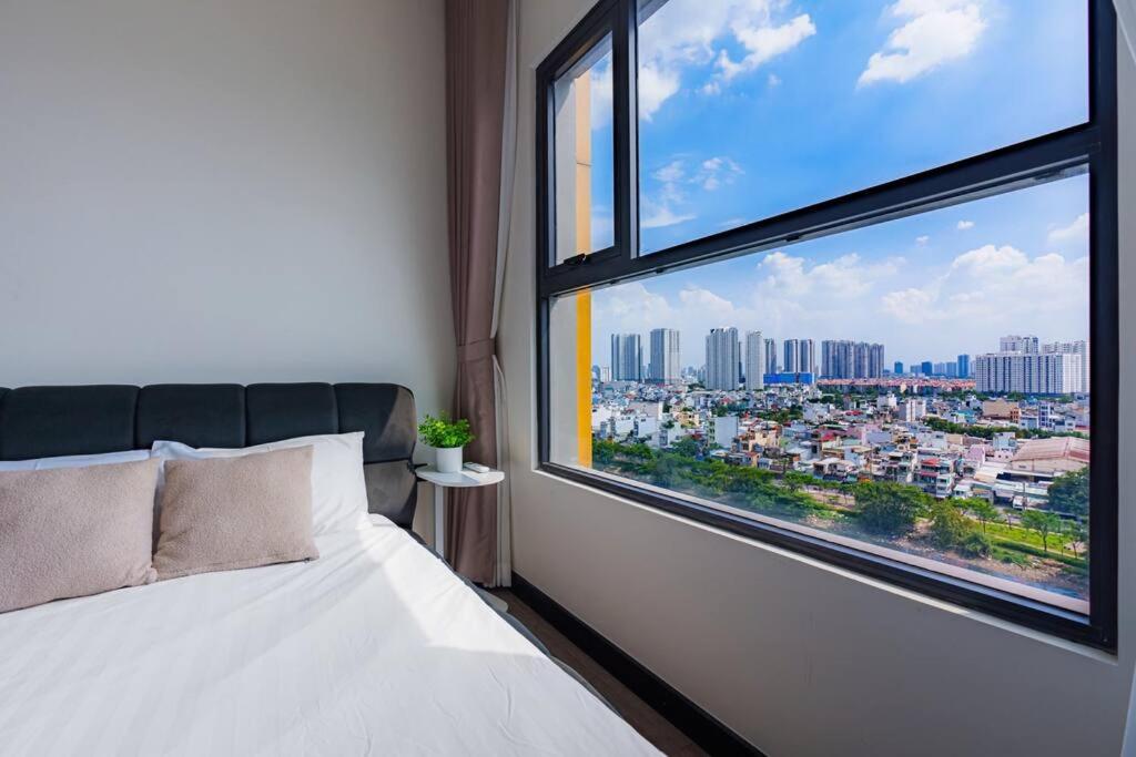 2 Bedroom Minimal Luxury Apartment