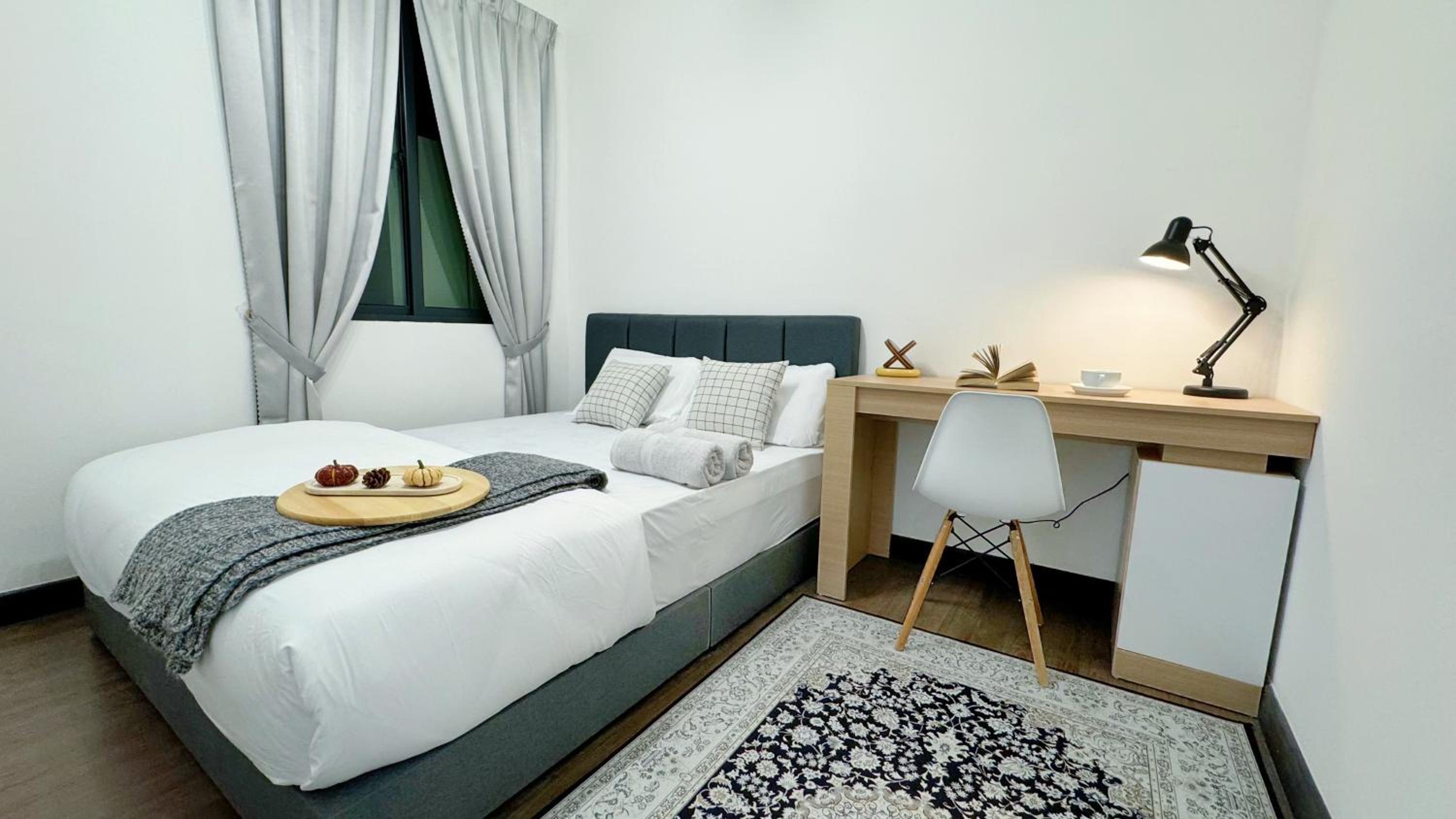 VISTA Bangi Fully Air Con Suite Plus Netflix with WIFI 600mbpS photo 7