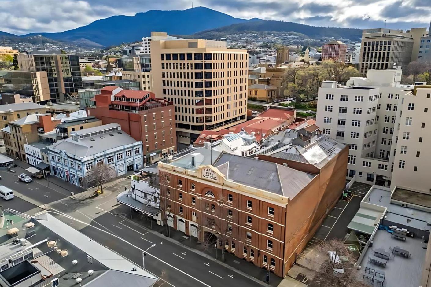 Gibson Mill Penthouse with private balcony - 302