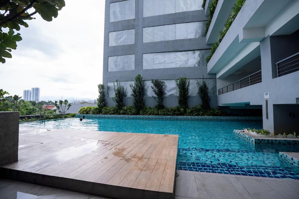 Neu Suites By Cozy Unit L30RB 2PAX near KLCC & Jelatek LRT