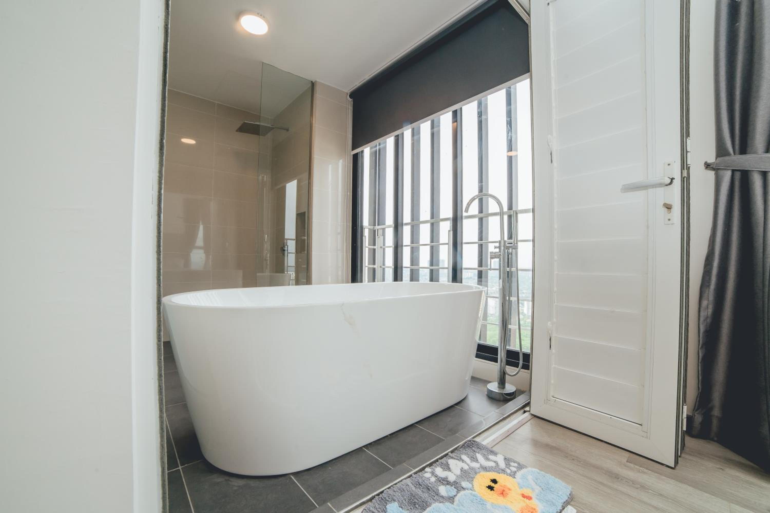 Mosaic Southkey City Calm 3BR8pax Midvalley w Bathub