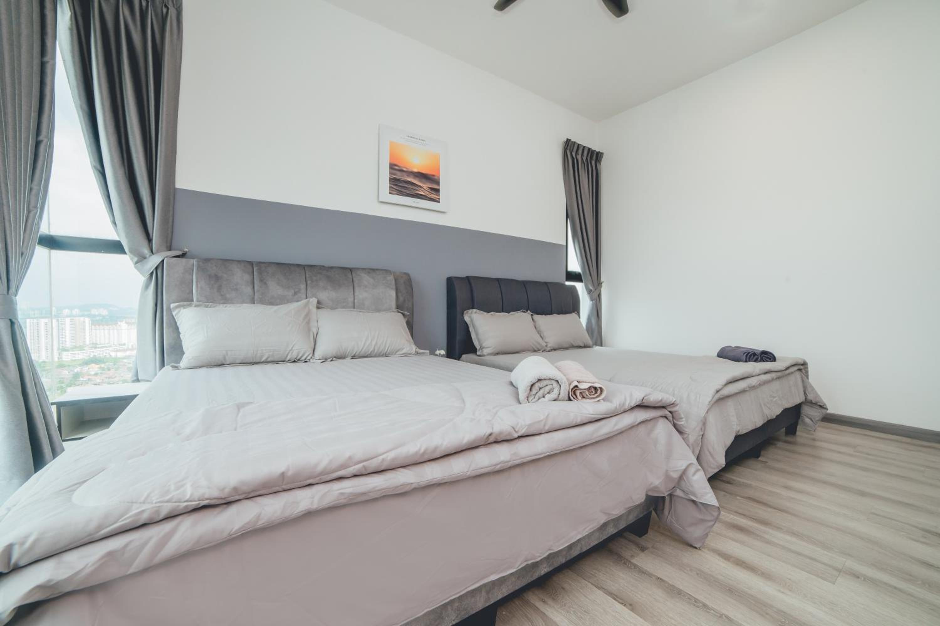 Mosaic Southkey City Calm 3BR8pax Midvalley w Bathub