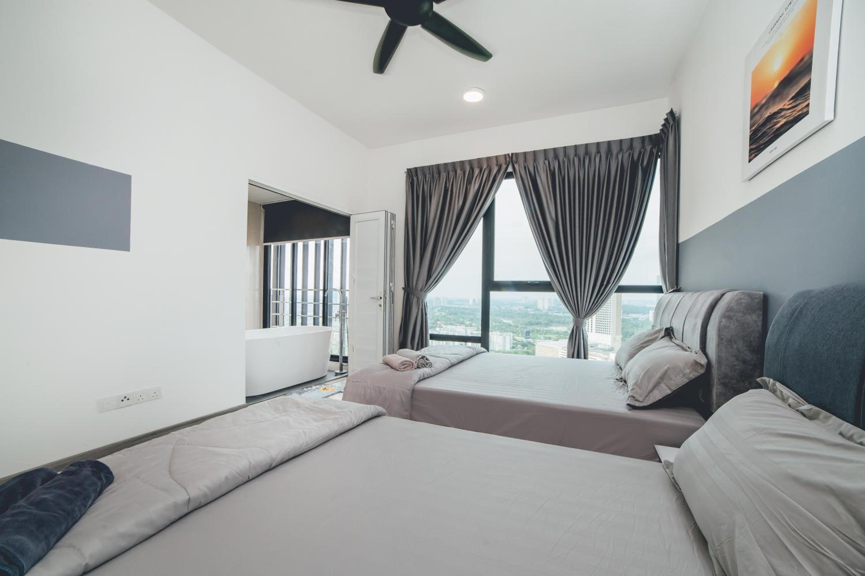 Mosaic Southkey City Calm 3BR8pax Midvalley w Bathub