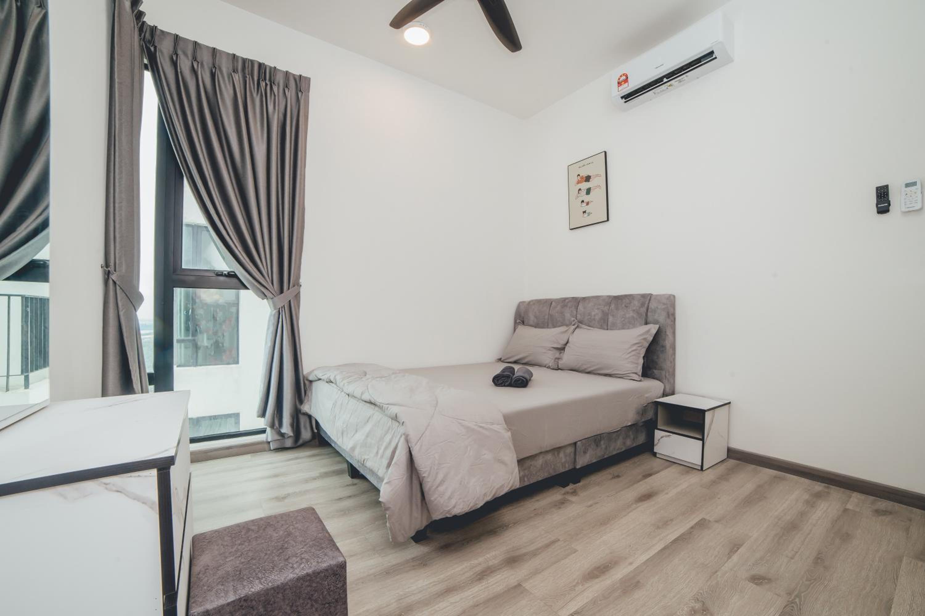 Mosaic Southkey City Calm 3BR8pax Midvalley w Bathub