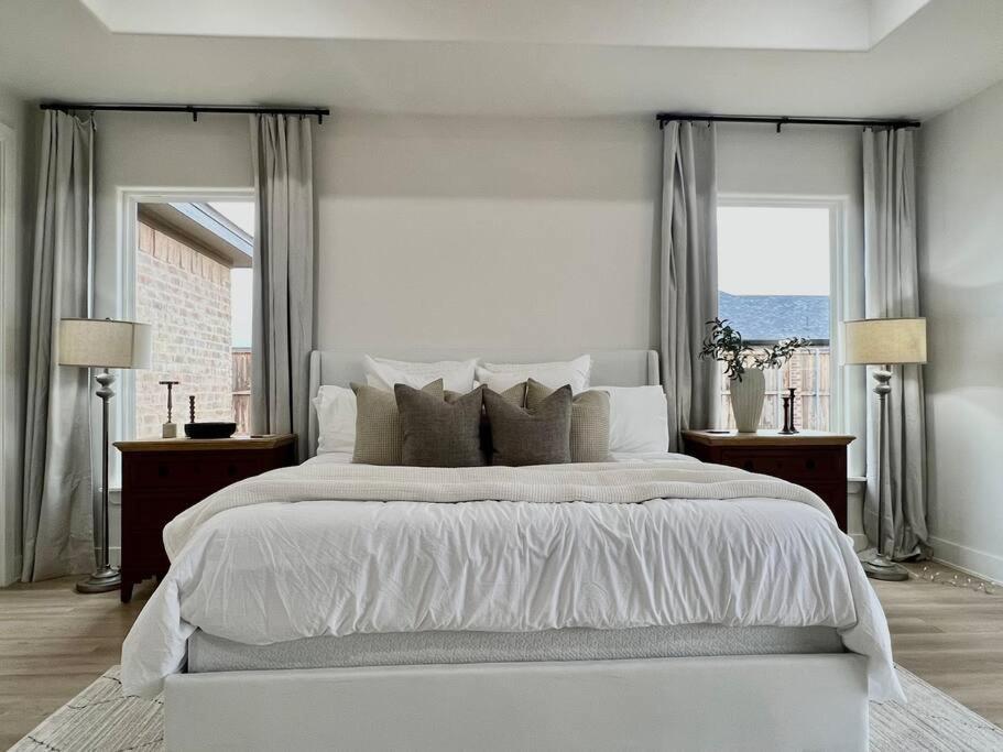 The Grand Sanctuary on 1 acre! view 3