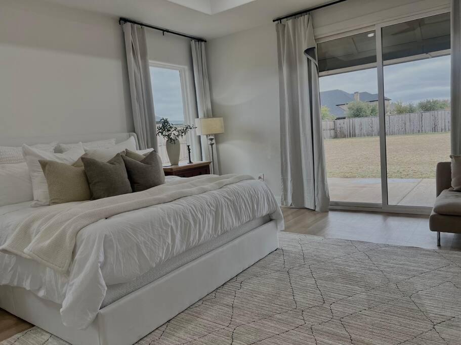 The Grand Sanctuary on 1 acre! view 4