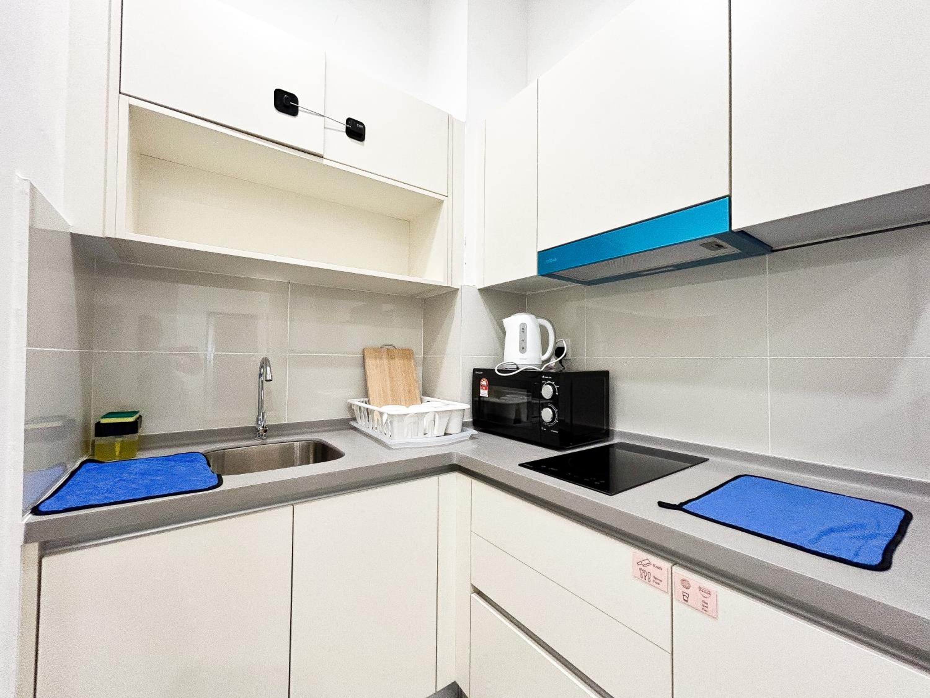 Edusentral by Manhattan Group