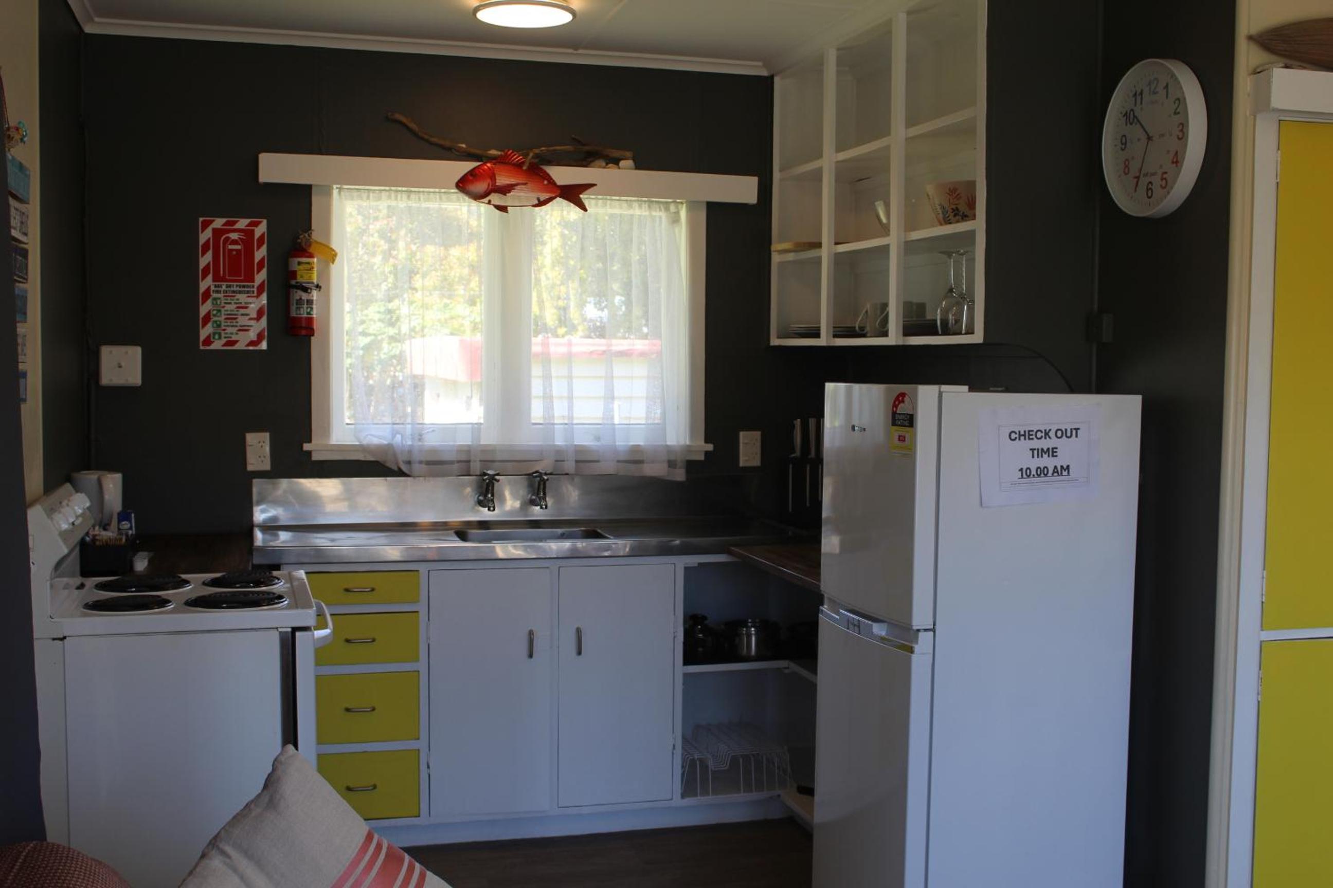 Waitangi Beach Unit B - Te Ti Beach Bach Paihia view 3
