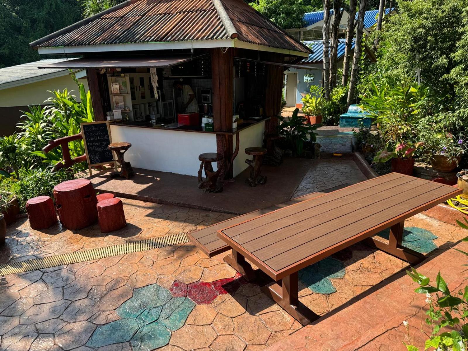 Koh Mak Buri Hut Natural Resort