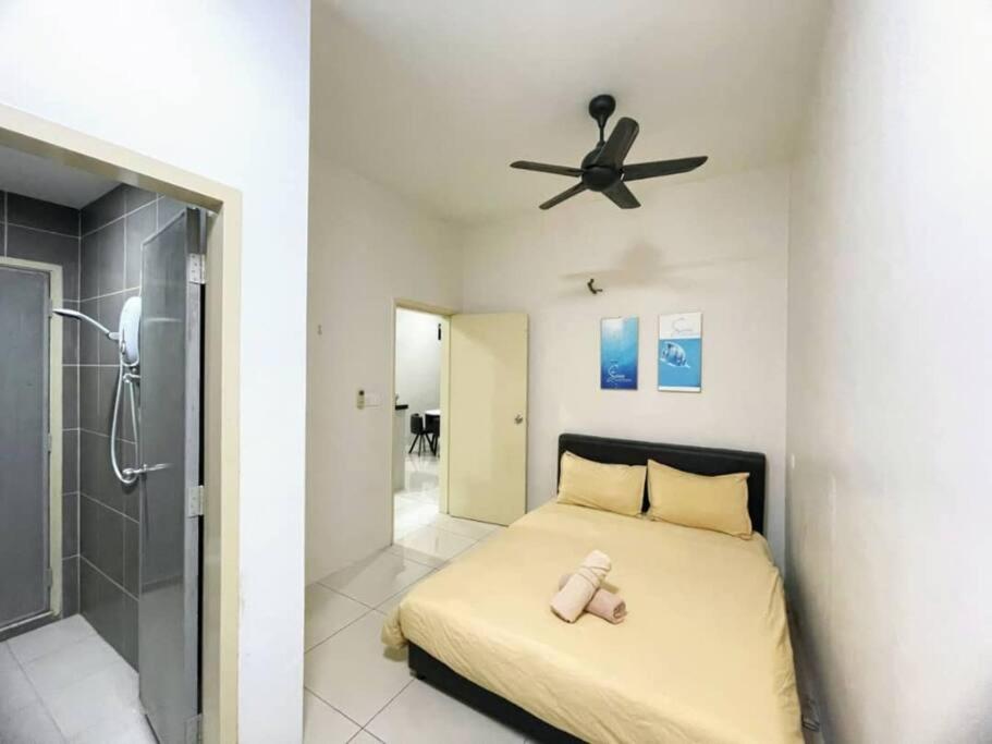 CozyHouse 4ROOM 3BATH ROOM 10PAX```SimpangAmpatTasek view 3