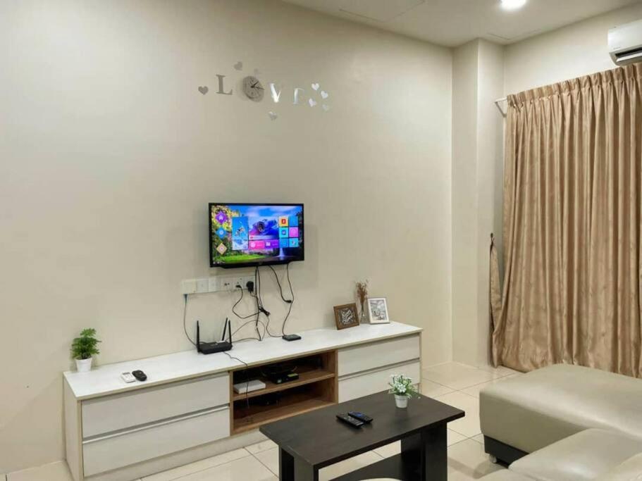 CozyHouse 4ROOM 3BATH ROOM 10PAX```SimpangAmpatTasek photo 5