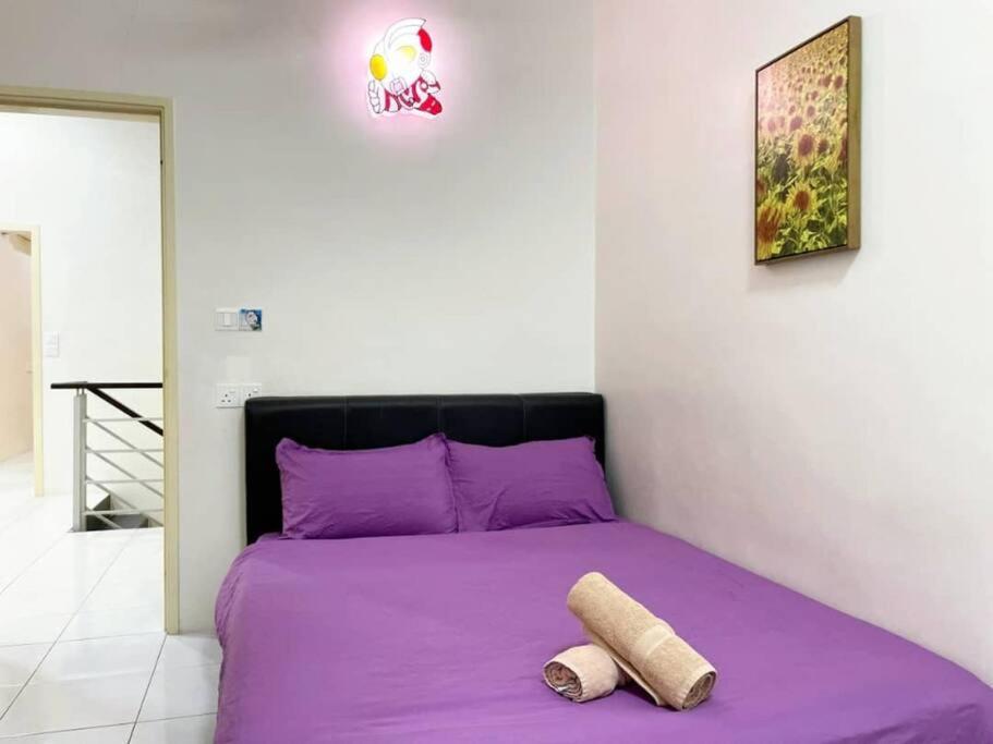 CozyHouse 4ROOM 3BATH ROOM 10PAX```SimpangAmpatTasek photo 6