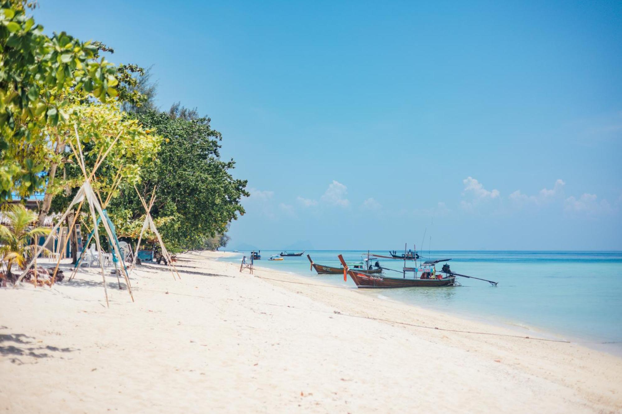 Mayalay Resort-Green Hotel