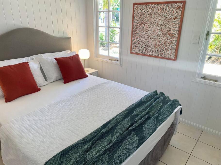 Serenity on Tully - Cozy Queenslander Hideaway