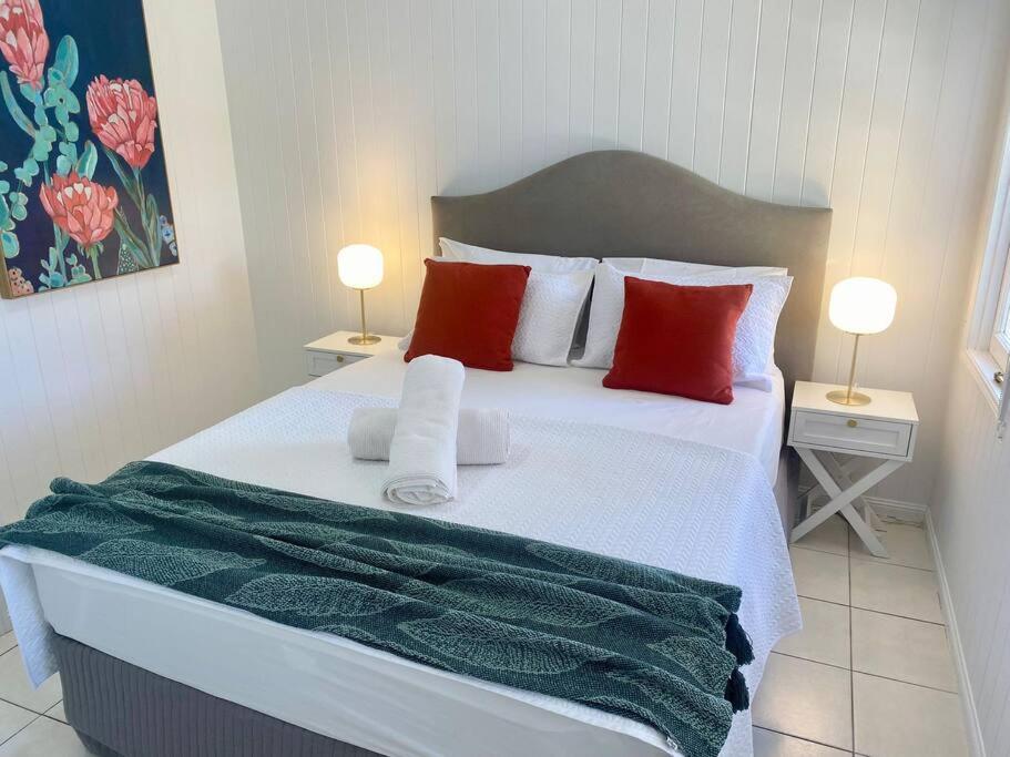 Serenity on Tully - Cozy Queenslander Hideaway