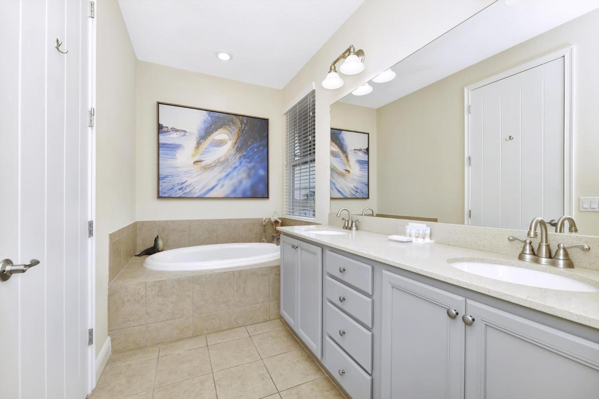 Seas The Day Cottage Near Disney With Margaritaville Resort & Island H2O Access - 8001Ff
