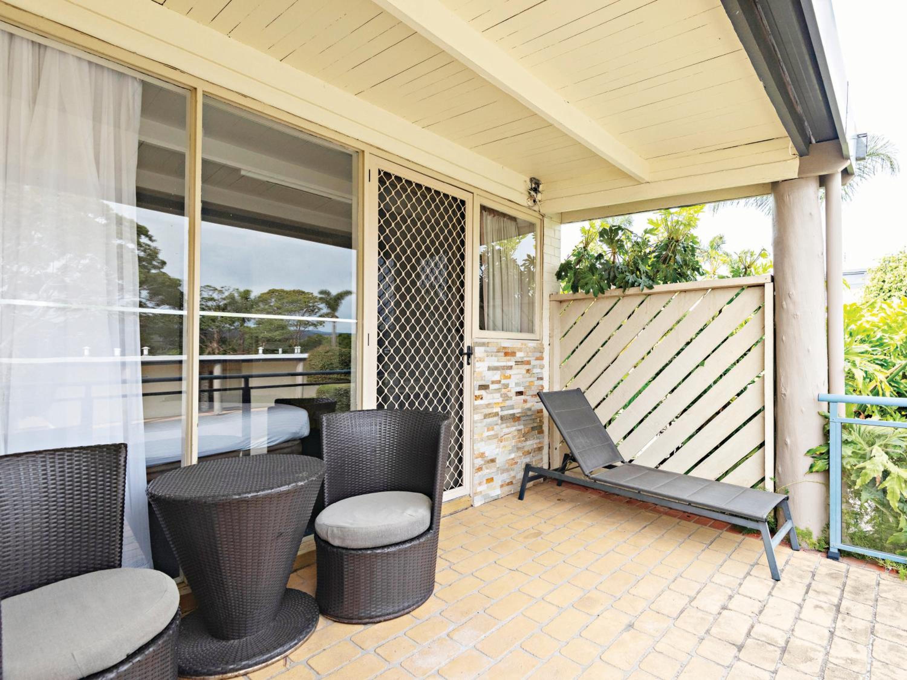 The Black Dolphin Holiday Park