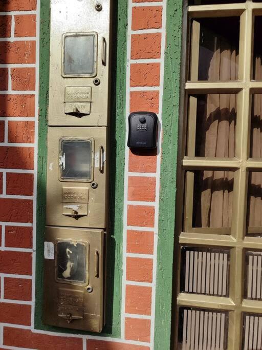 Mi casa, ahora tu casa