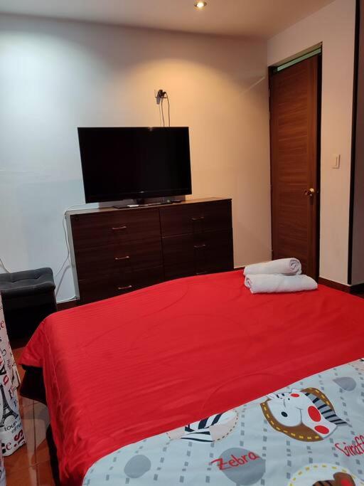 Mi casa, ahora tu casa