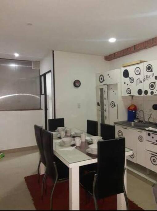 Mi casa, ahora tu casa