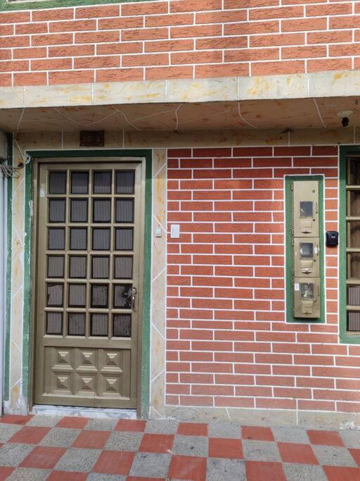 Mi casa, ahora tu casa