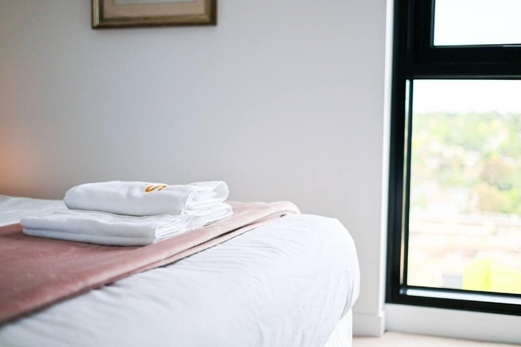 StayAU Bright Modern Box Hill in Prime Location