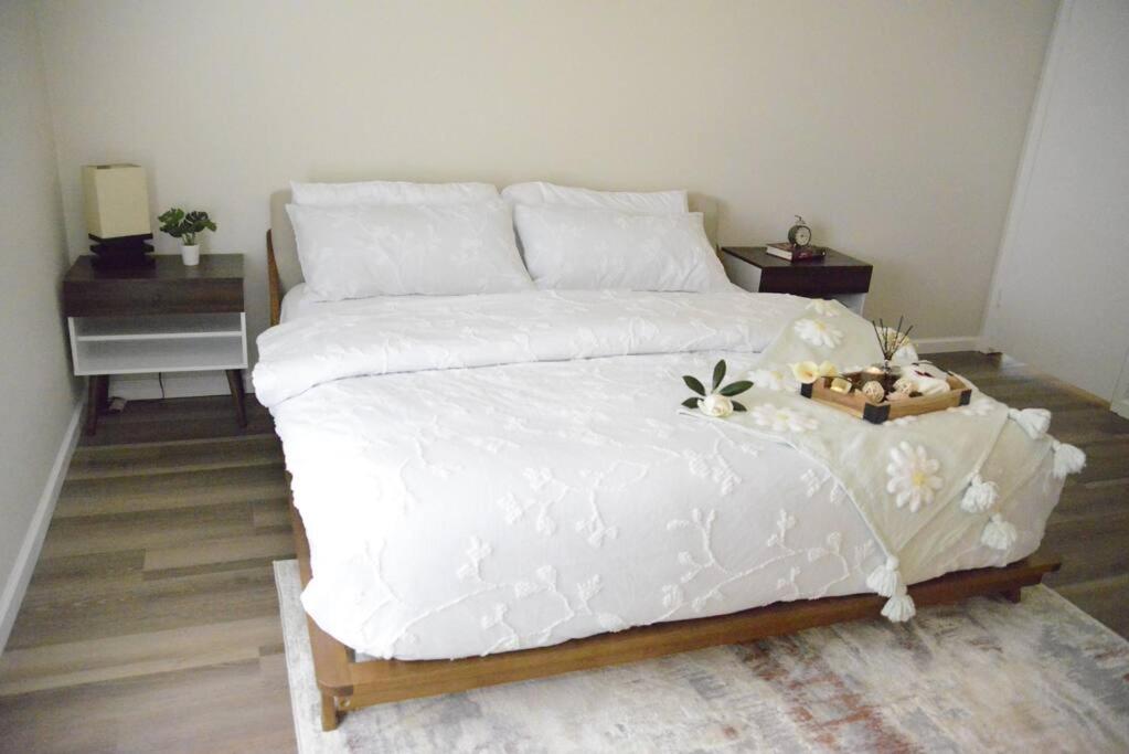 Adorable & Convenient Home in Katy