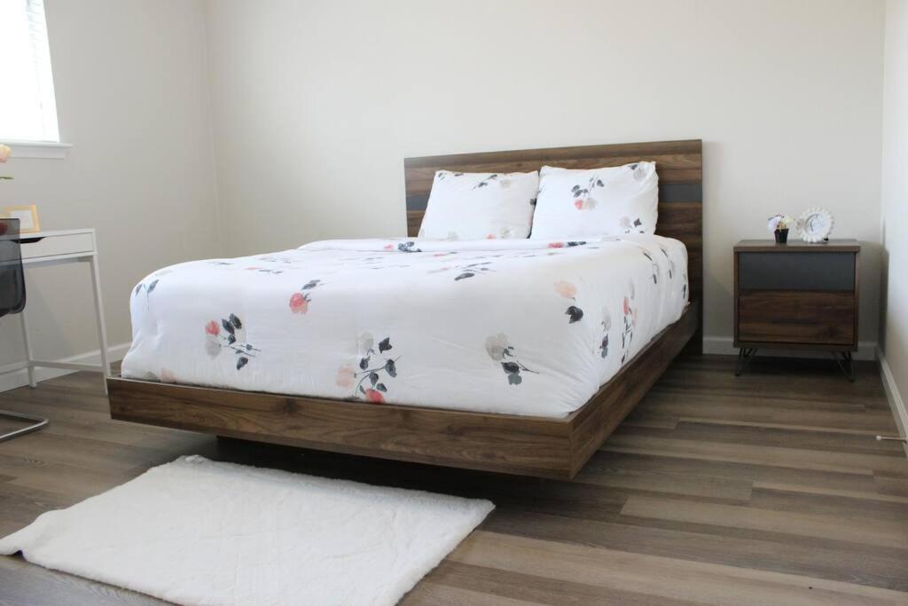 Adorable & Convenient Home in Katy