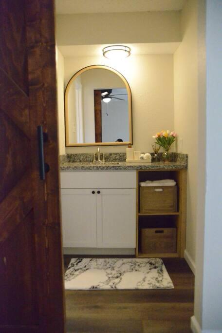 Adorable & Convenient Home in Katy