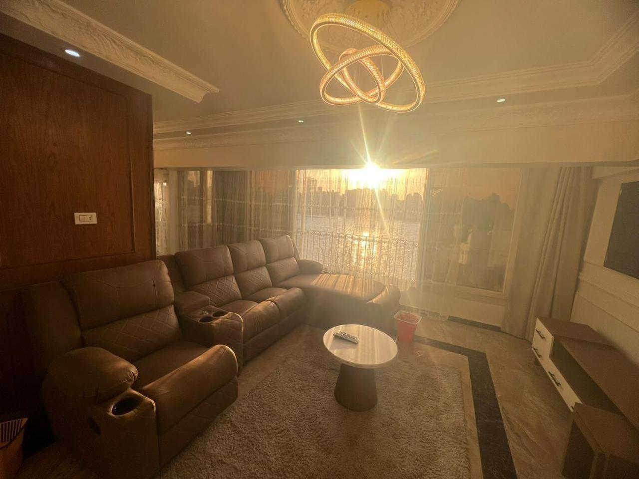 Fantastic Nile view Apartment