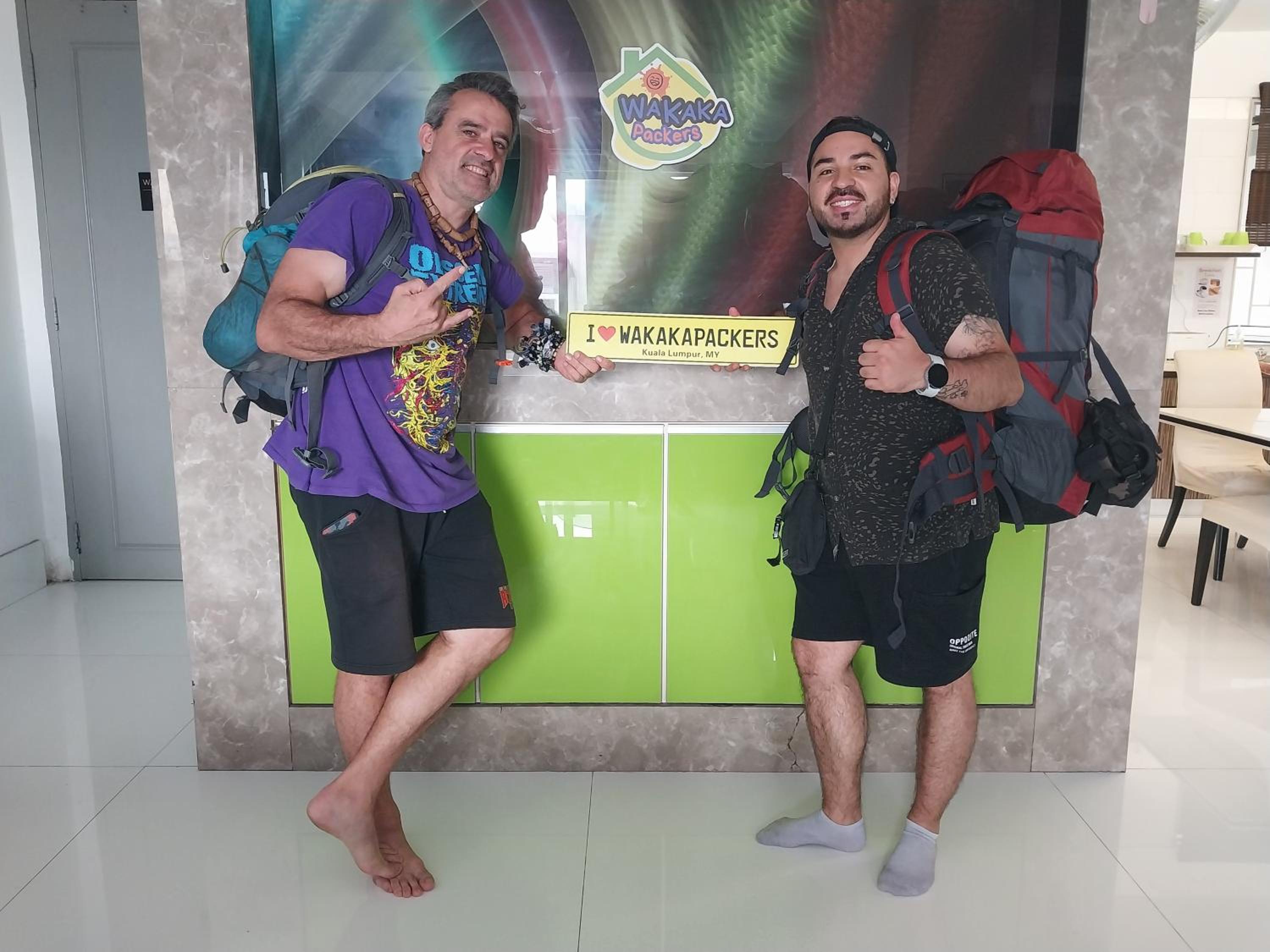WakakaPackers
