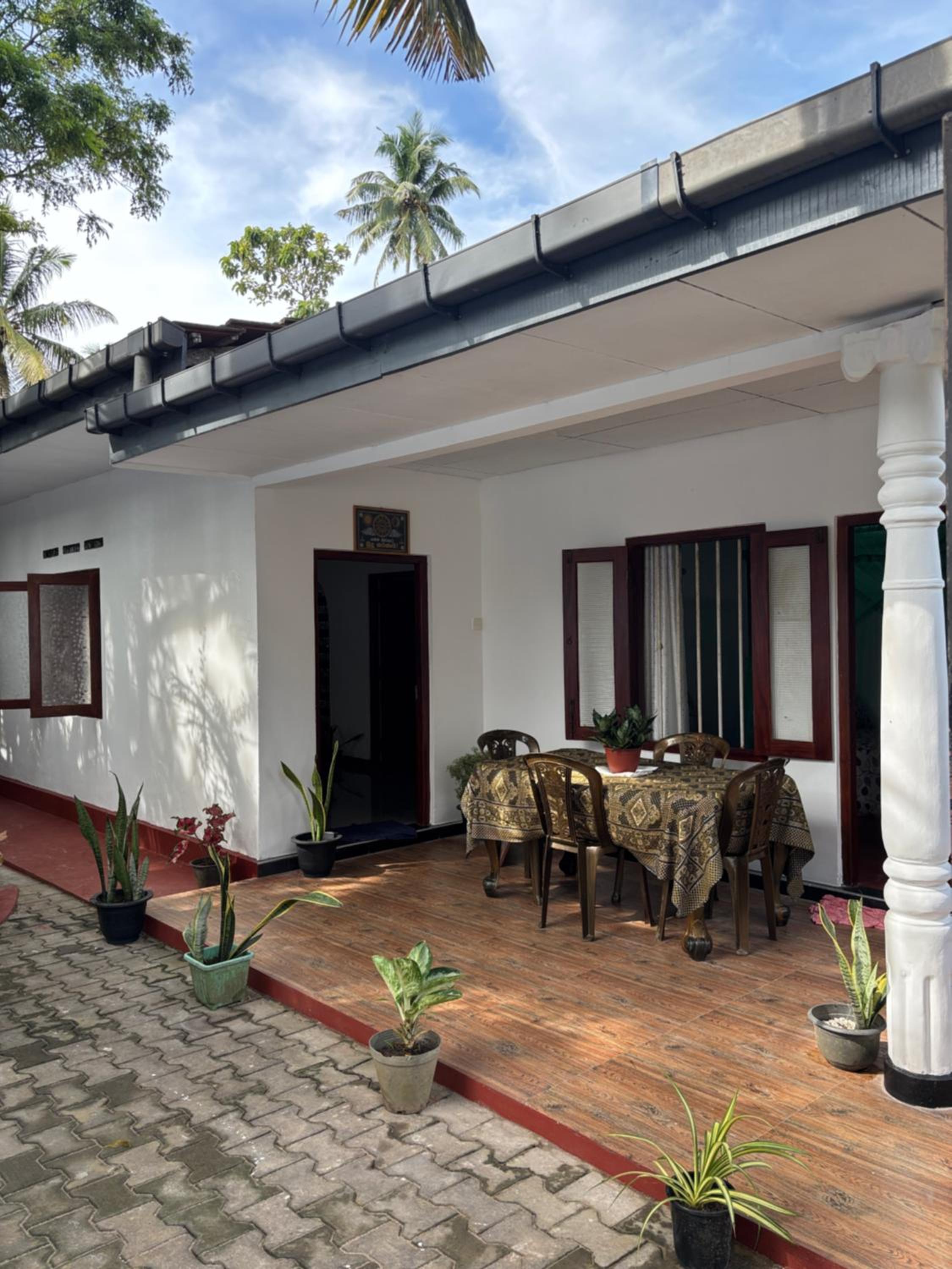 Uvindu Villa - Cozy By Midigama view 4