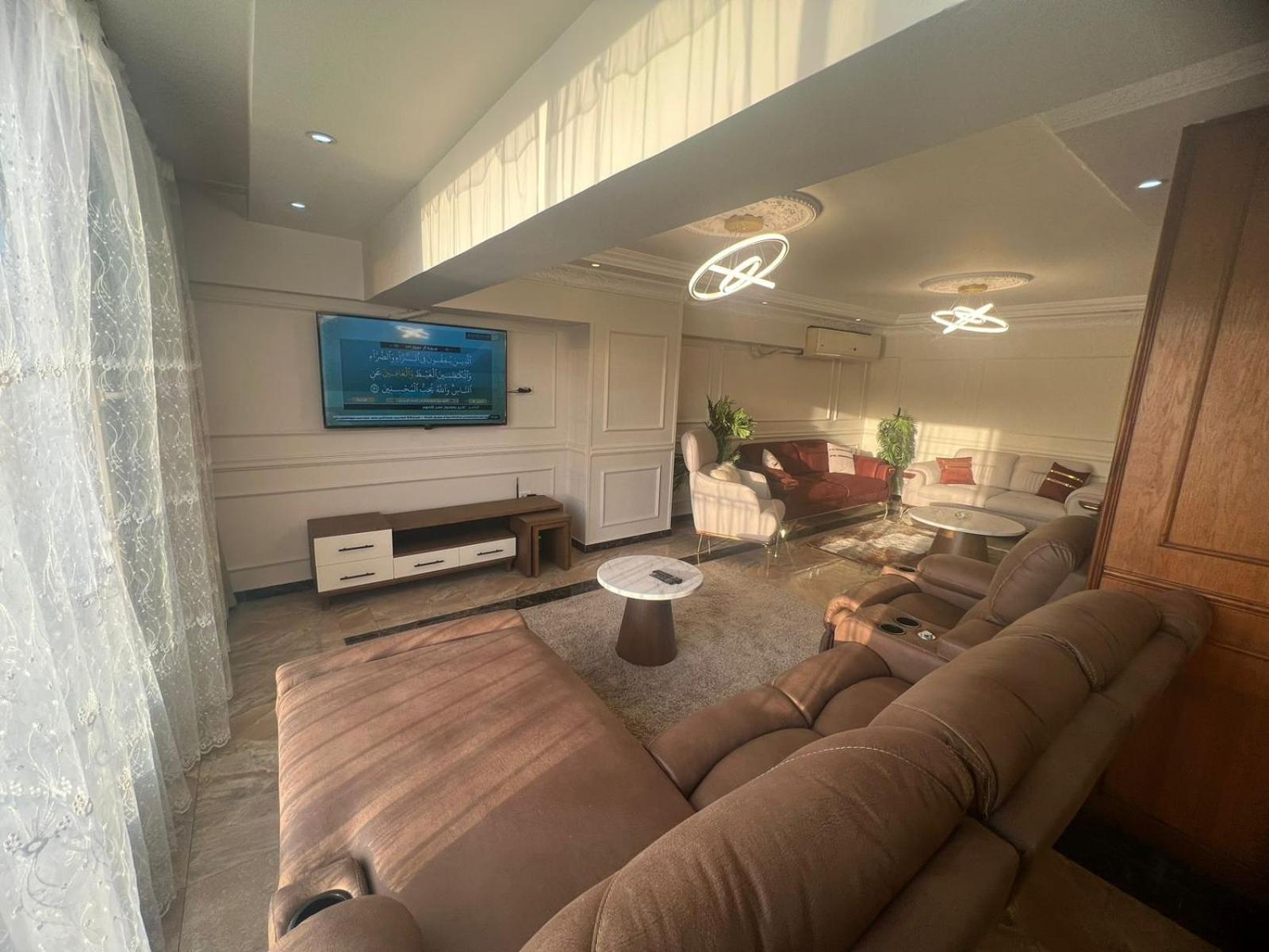 Fantastic Nile view Apartment