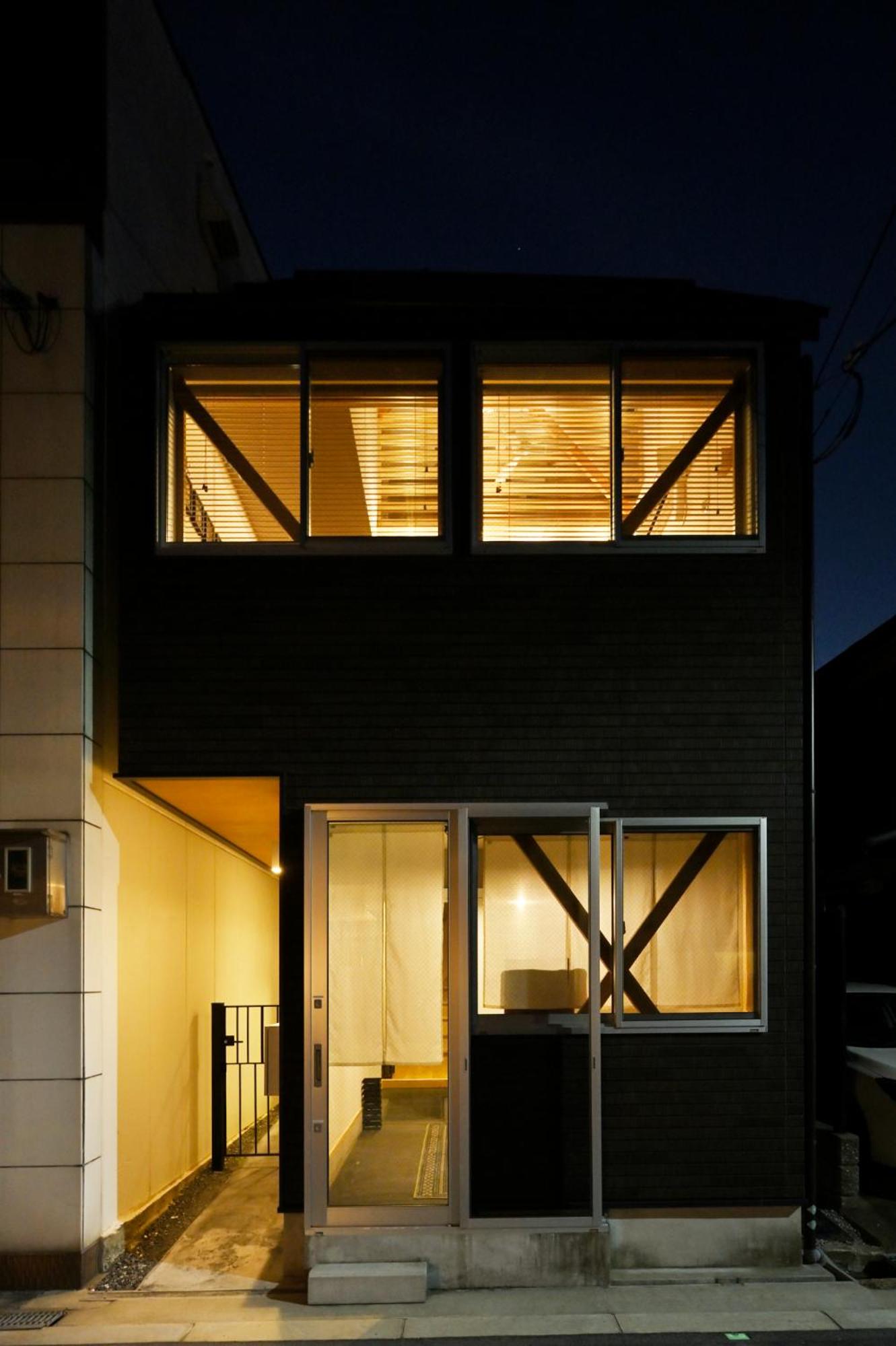 Retro-modern furniture with Tatami bed Small house 50m2 Osaka