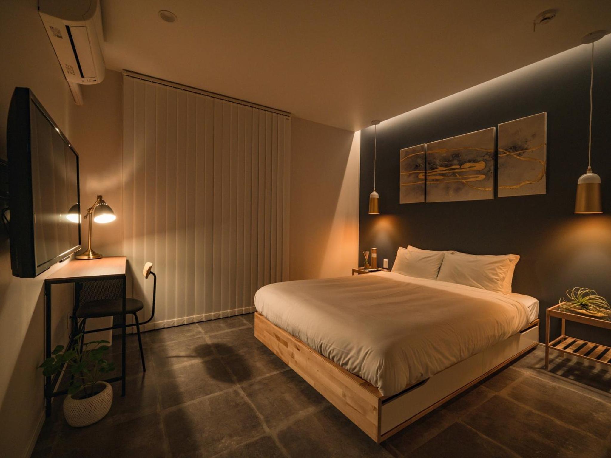 hotel room