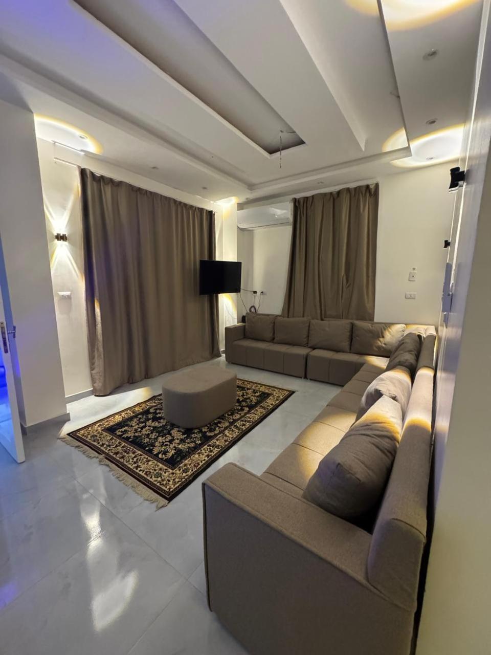 BePy's NUBIAN HOUSE