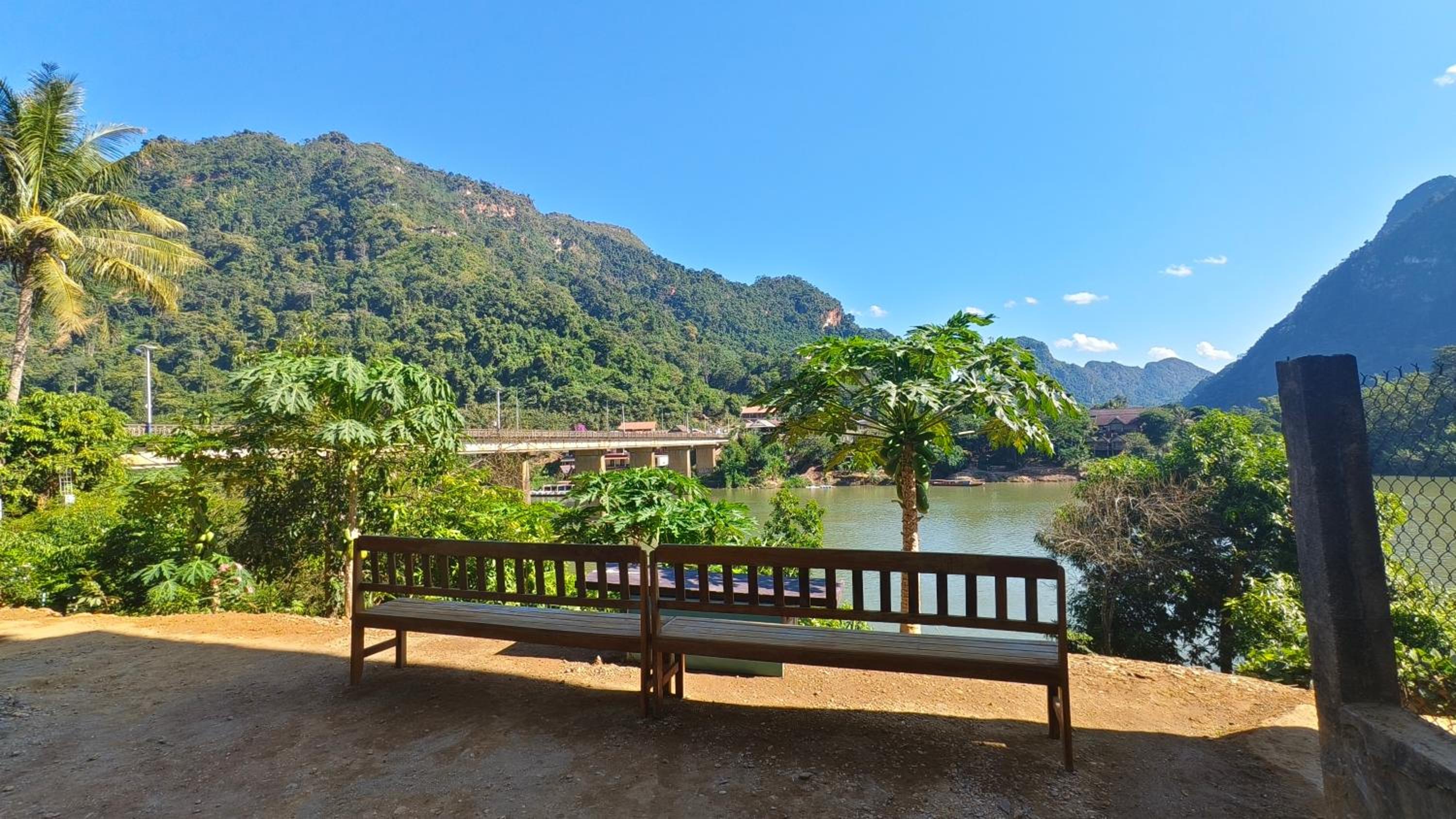 Khamphan Guesthouse