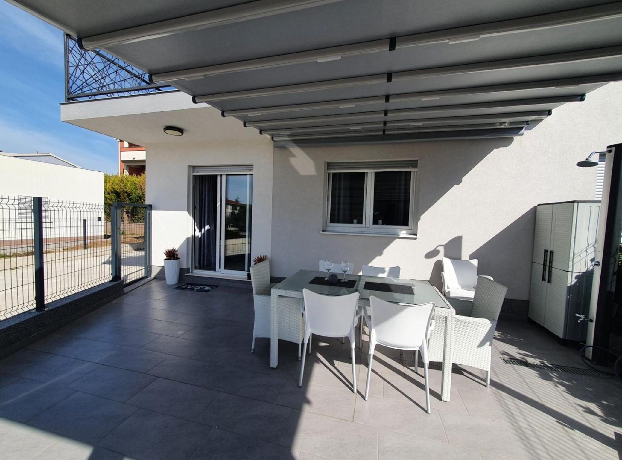 Kastel Novi Elegant and Stylish Apartment with Terrace and Patio view 3