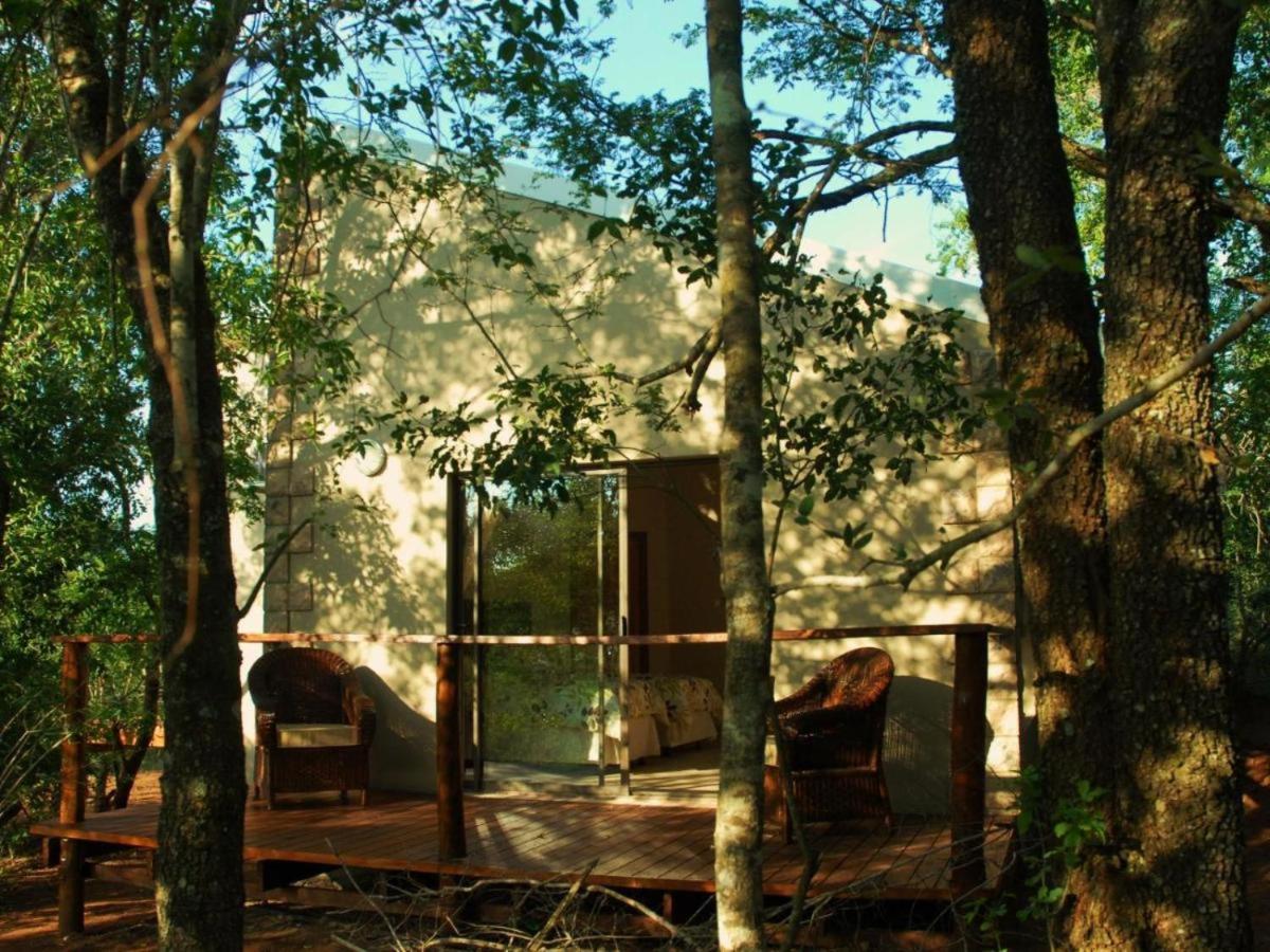 Hluhluwe Vacations - Mazuri Bush Cottages - Property Image 7