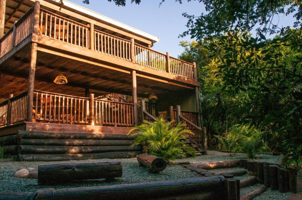 Hluhluwe Vacations - Mazuri Bush Cottages - Property Image 8