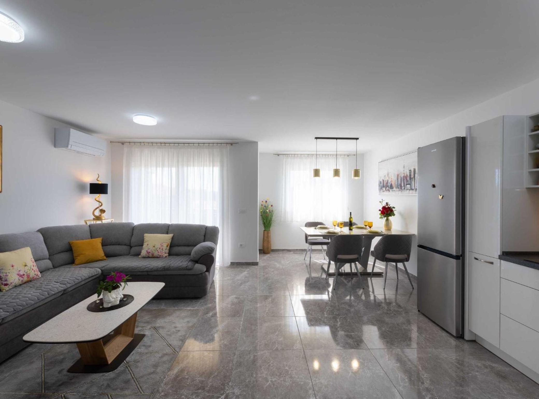 Kastel Stari Sunny Downtown Apartment with Terrace view 3