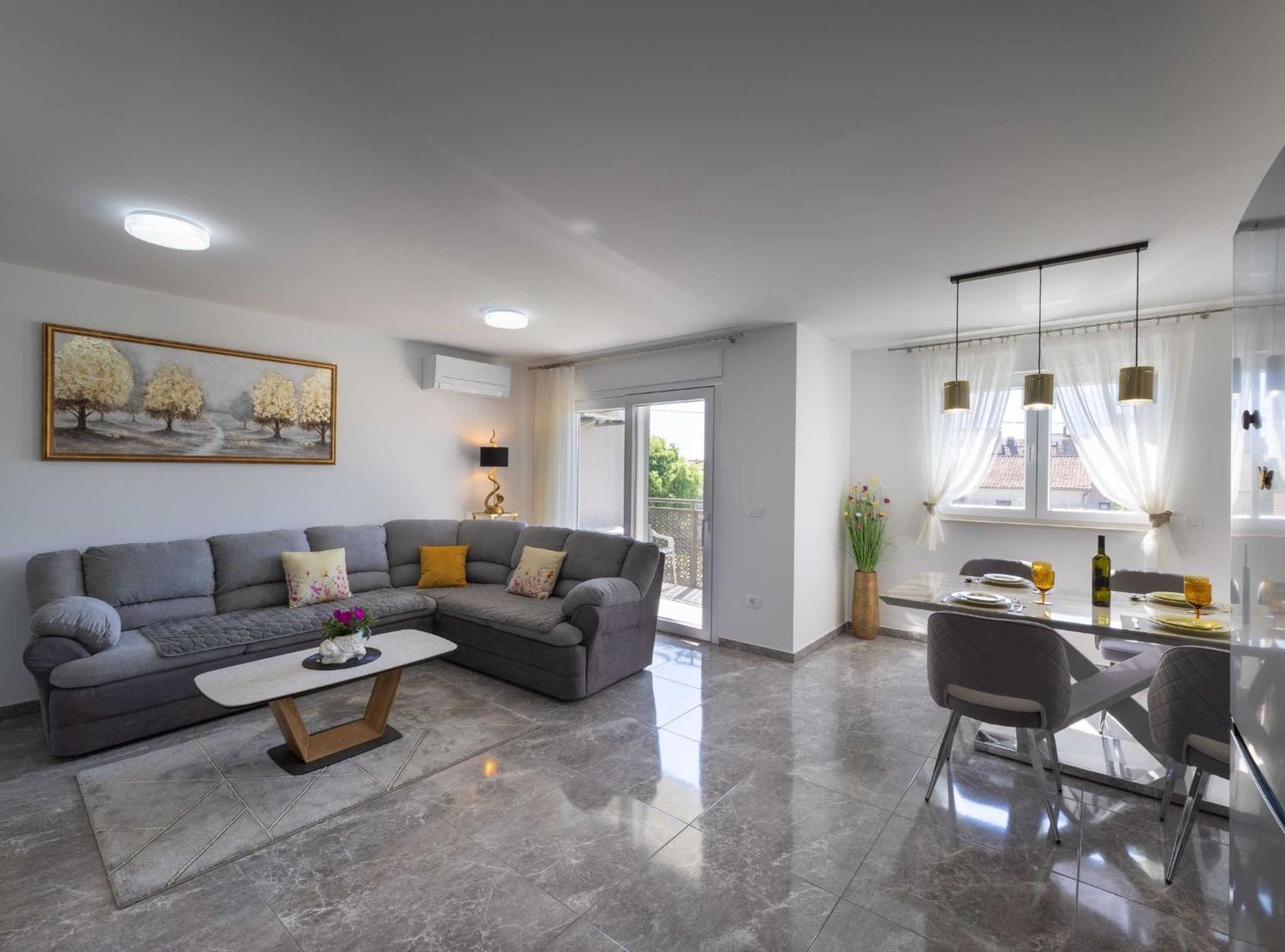 Kastel Stari Sunny Downtown Apartment with Terrace view 5