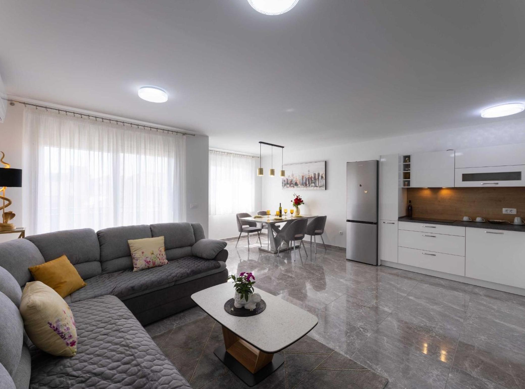Kastel Stari Sunny Downtown Apartment with Terrace view 4