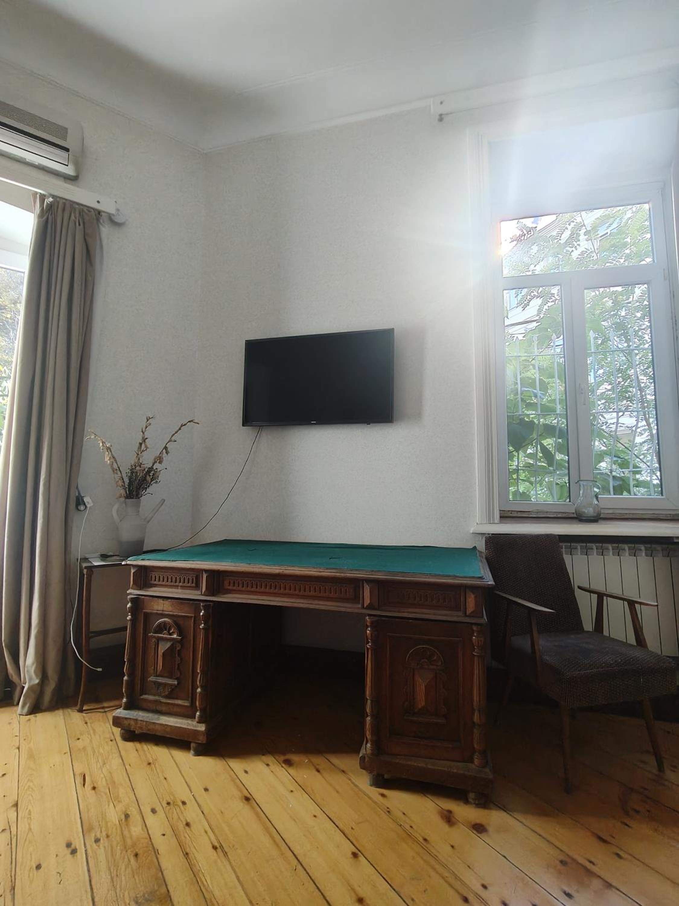 Ambience Hostel & Apartments