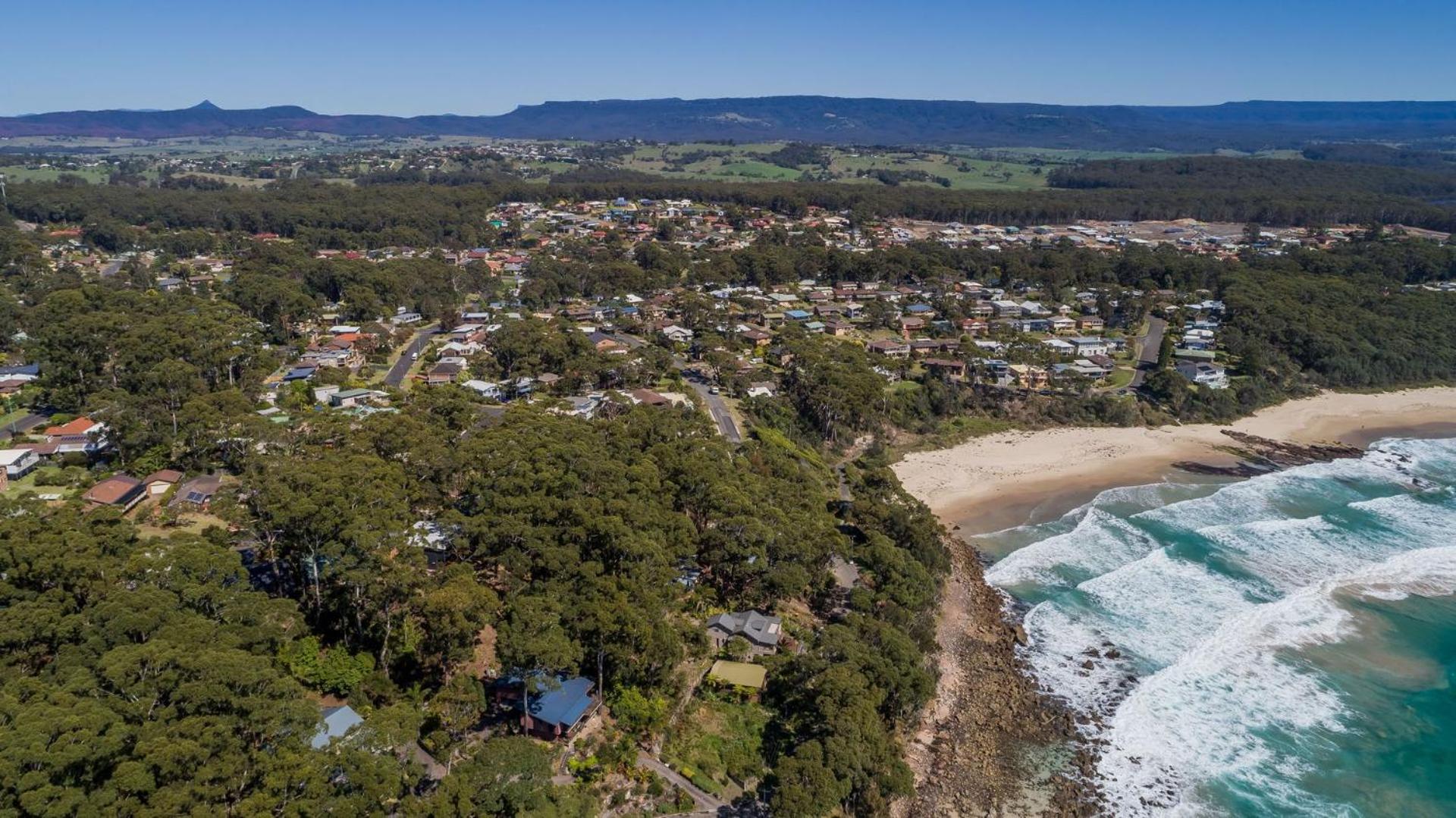 Narrawallee Beach House
