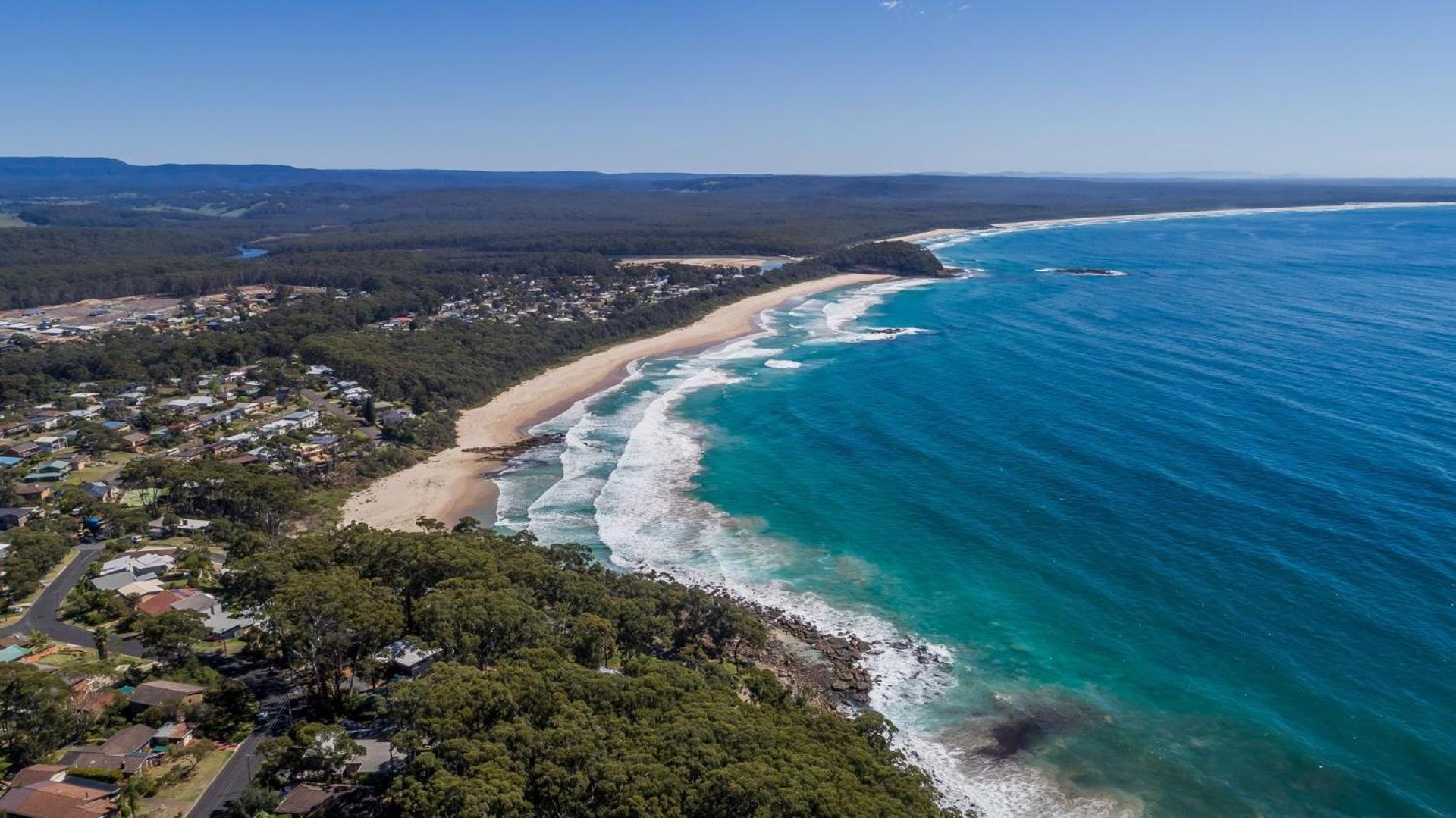 Narrawallee Beach House