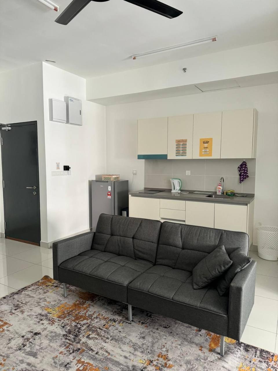 Pearl Studio at Edusentral Setia Alam photo 2