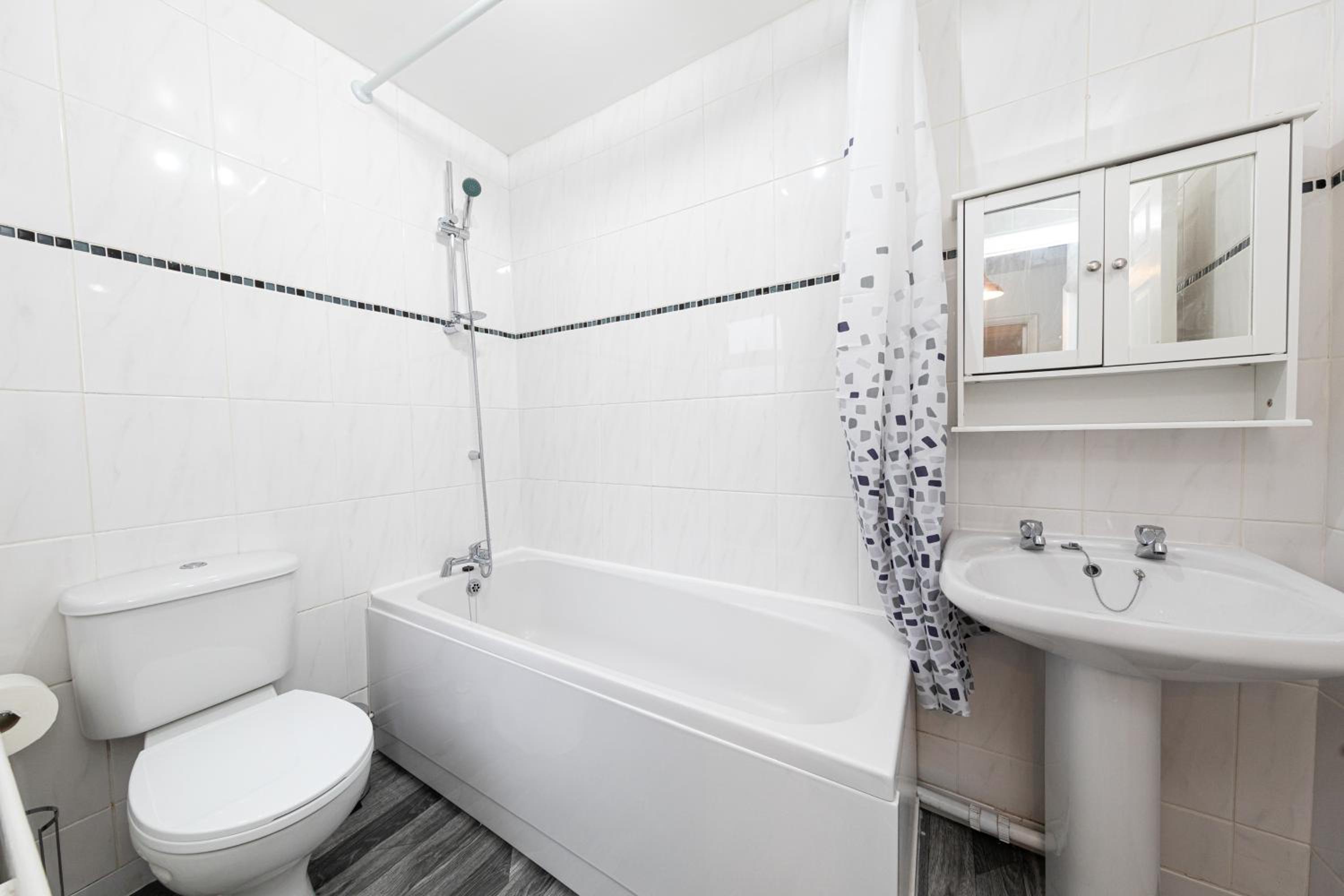 Cosy Semidetached Home view 3