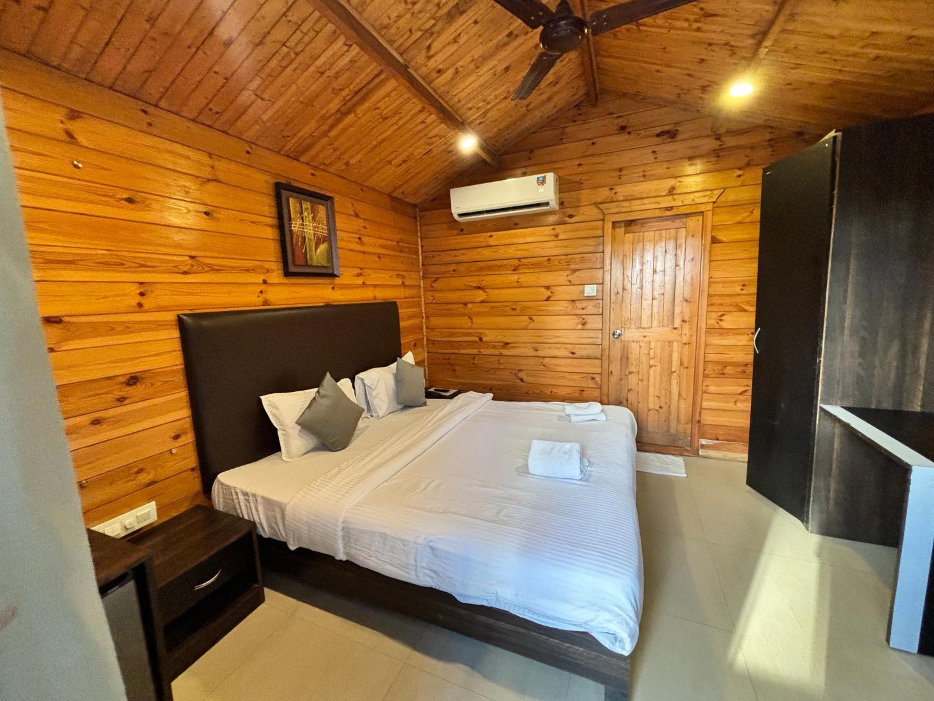 FabHotel Prime Village Resort